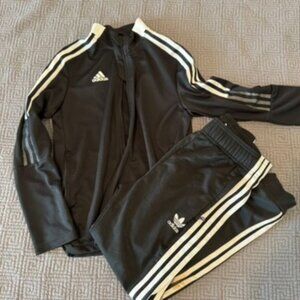 Adidas track suit, black/white size 11/12 years